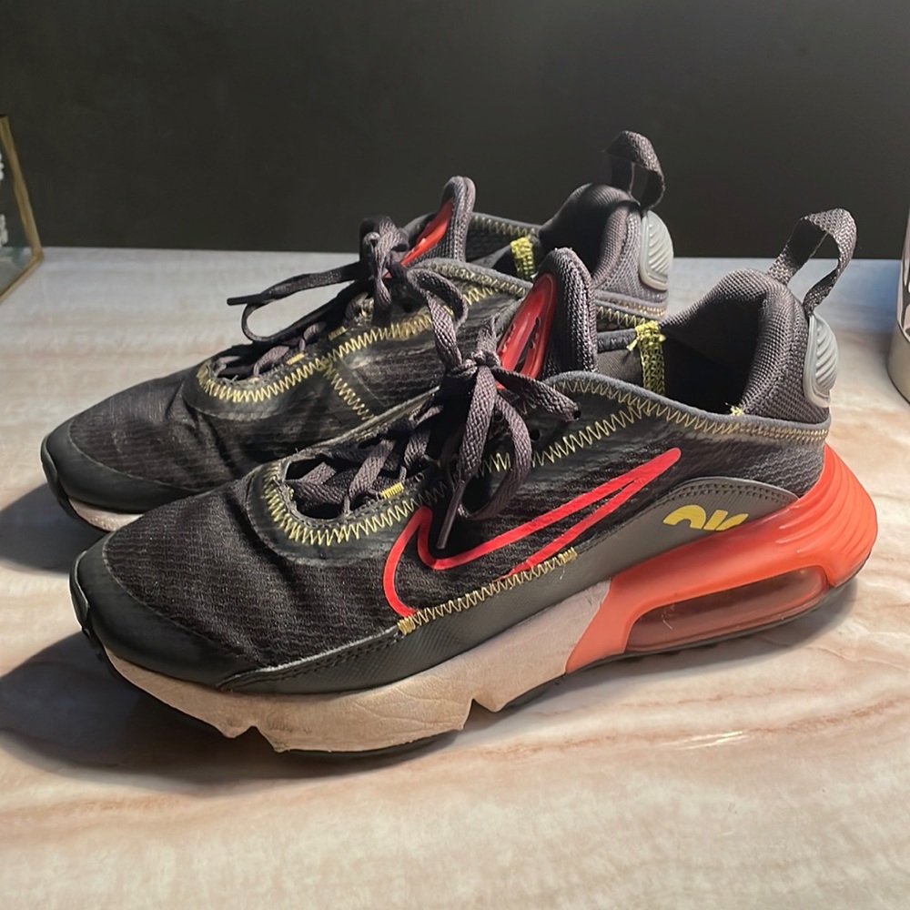 Nike air max kids shoes